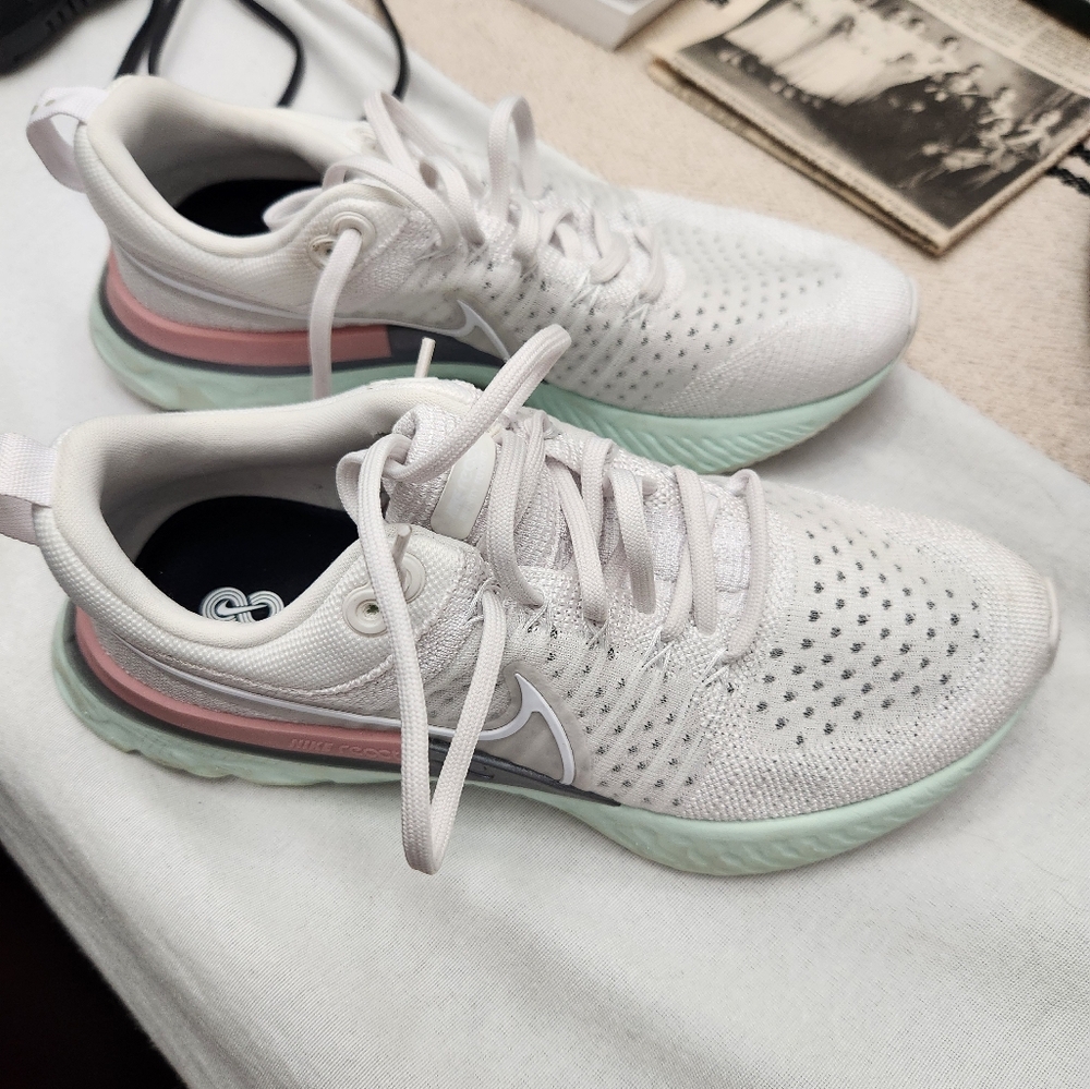 Womens Nike Shoes